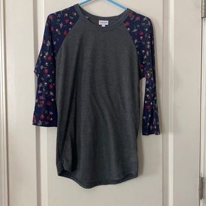 LulaRoe Quarter Sleeve Top